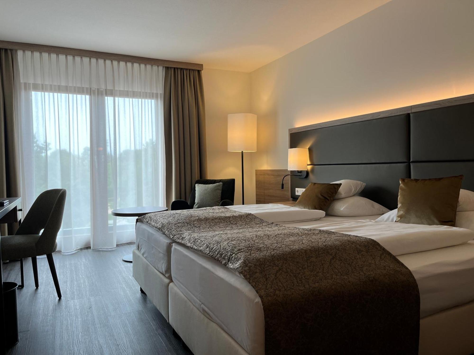 Flair Park Hotel Ilshofen Ngoại thất bức ảnh