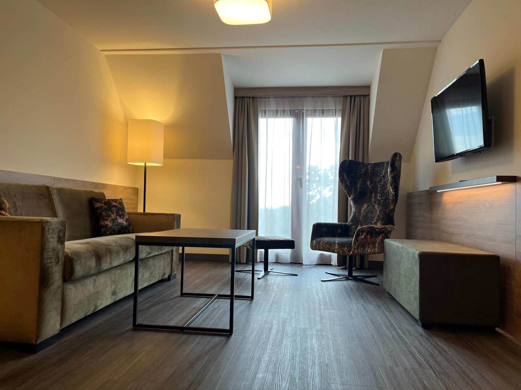 Flair Park Hotel Ilshofen Ngoại thất bức ảnh